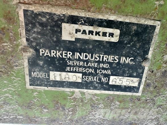 Parker 1180 Graantransportwagen