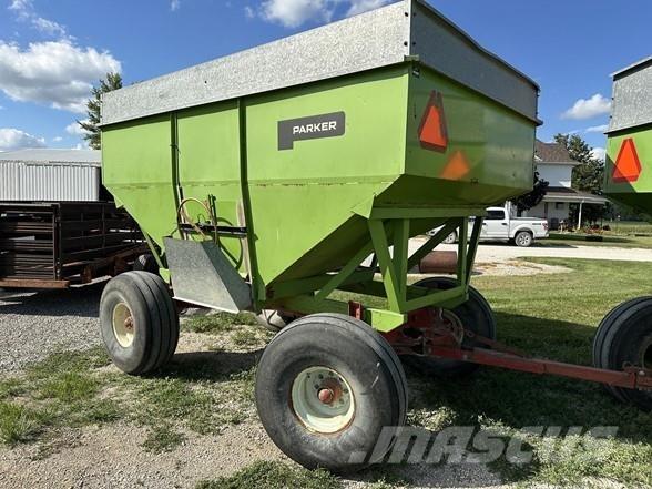 Parker 1180 Graantransportwagen