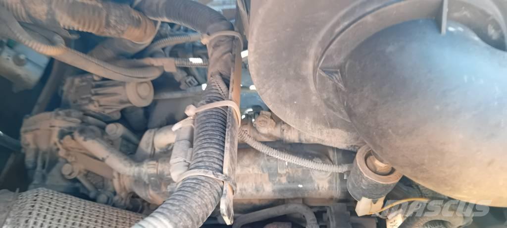 CASE 695 ST Graaf-laadcombinaties