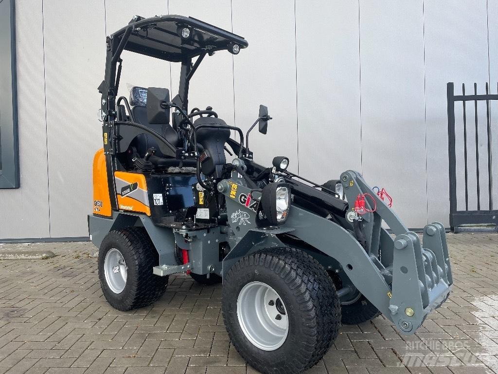 GiANT G1500 X-tra Knik- en schrankladers