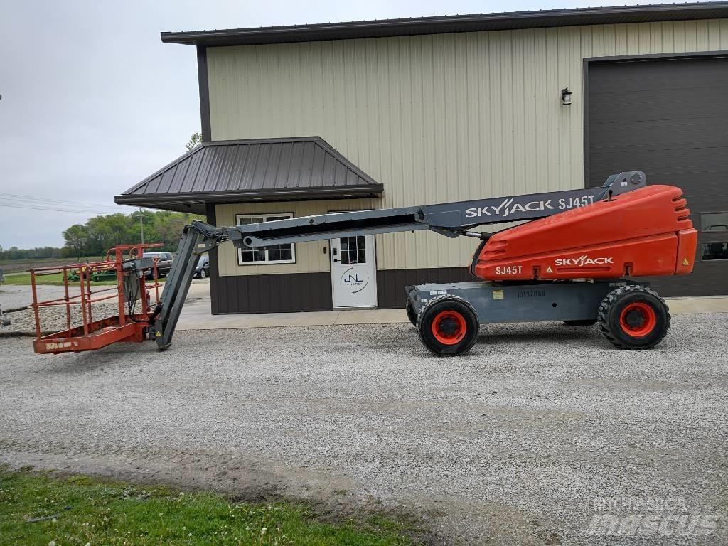 SkyJack SJ 45 T Telescoophoogwerkers