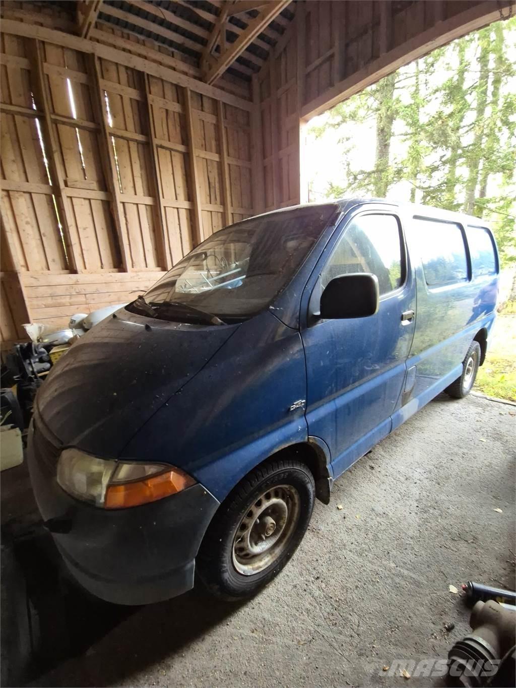 Toyota Hiace Gesloten bedrijfswagens