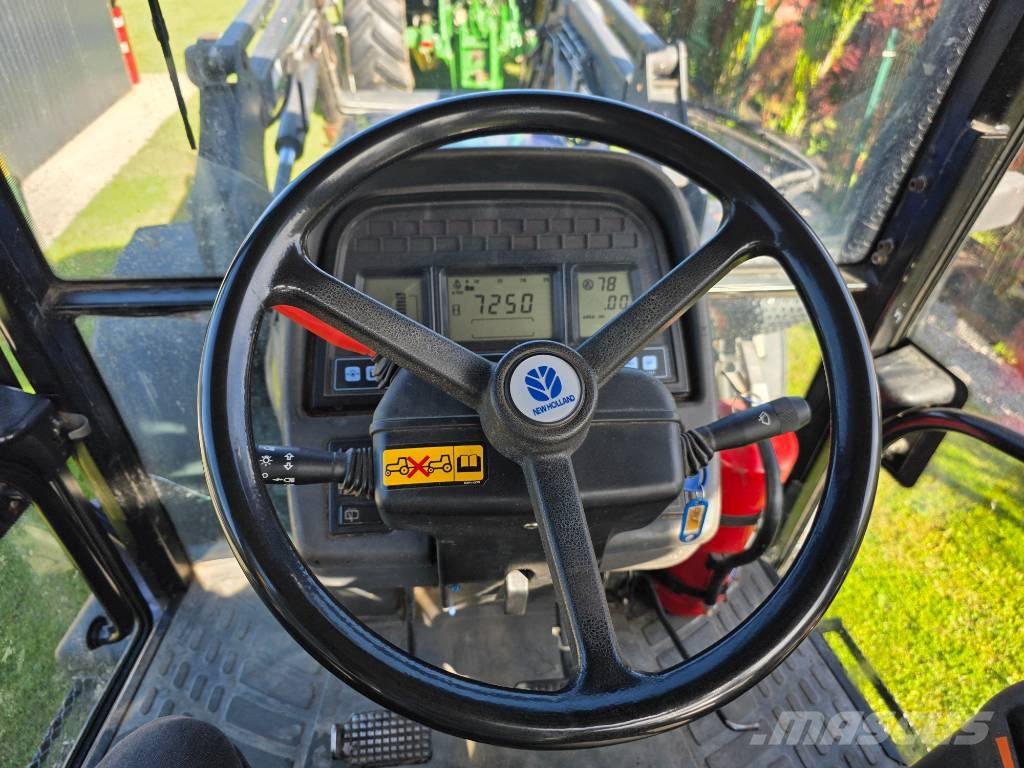 New Holland TM 120 Tractoren