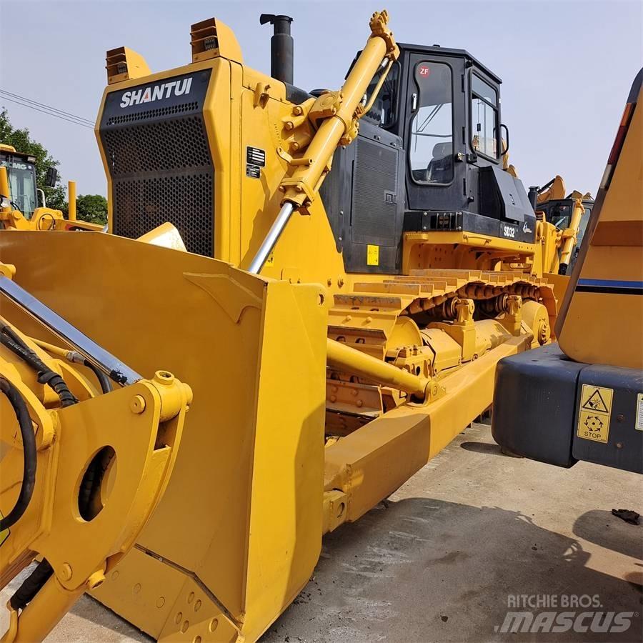 Shantui SD 32 Rupsdozers
