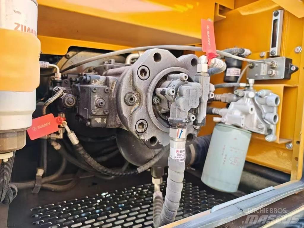 Sany 215C Rupsgraafmachines