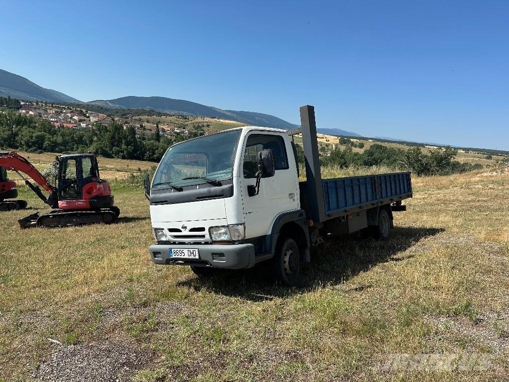 Nissan CABSTAR 35.13 Aanhanger hoogwerkers