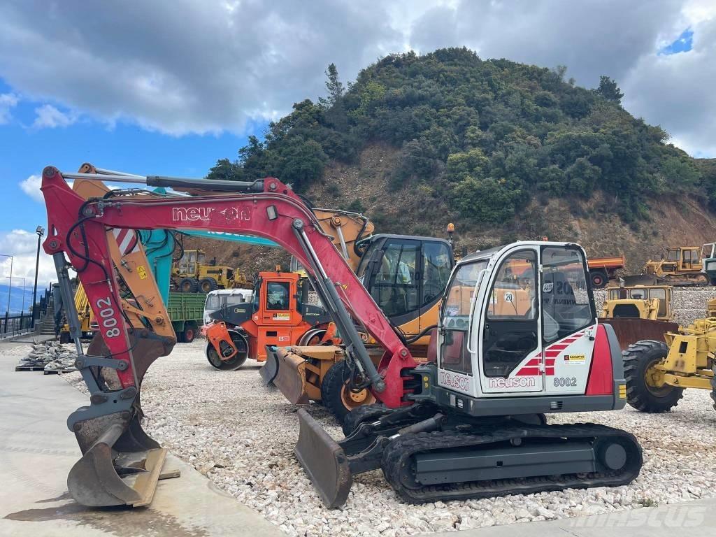 Neuson 8002 RDU Rupsgraafmachines