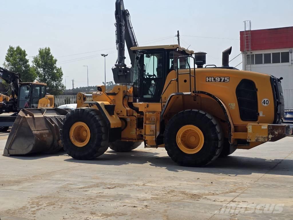 Hyundai HL 975 Wielladers