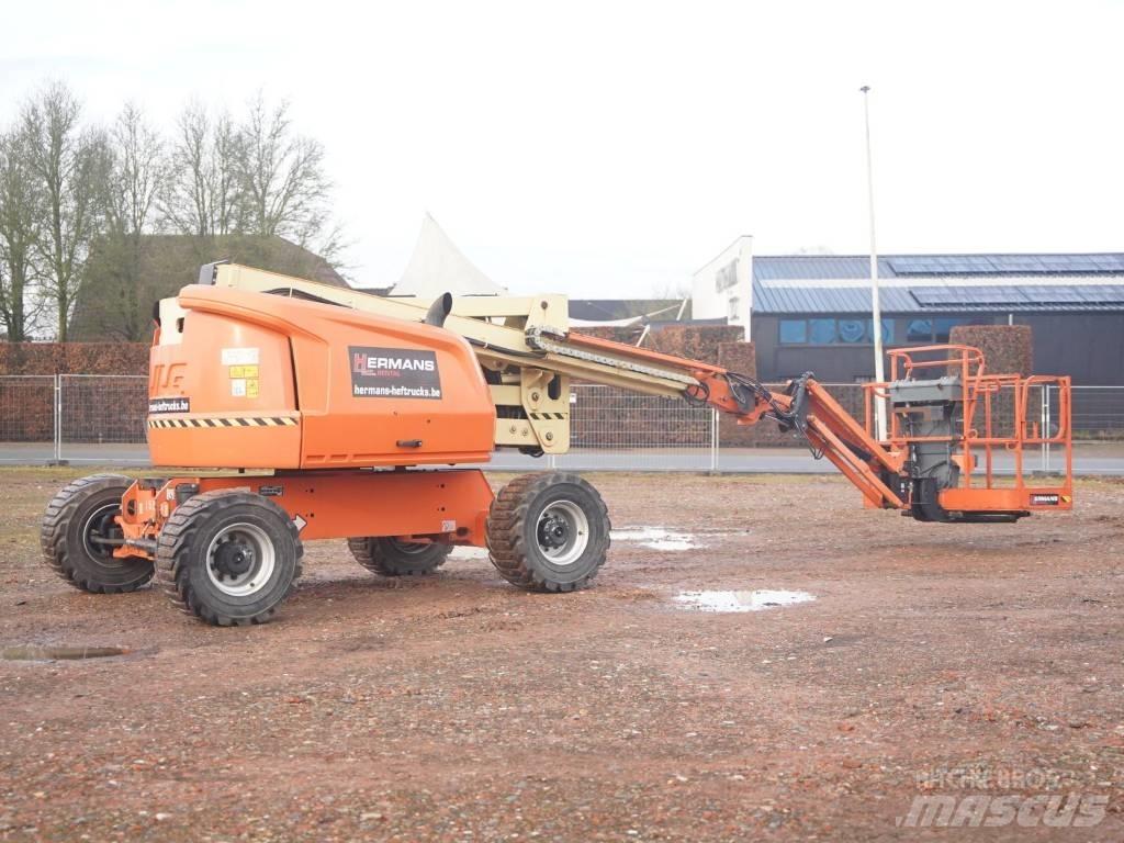 JLG 520 AJ Knikarmhoogwerkers