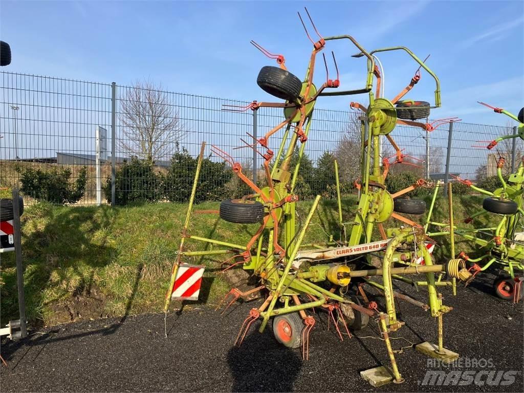 CLAAS Volto 640 HR Schudders