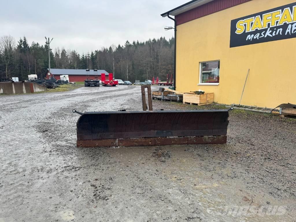 Holms 3.0M Sneeuwschuivers en -ploegen