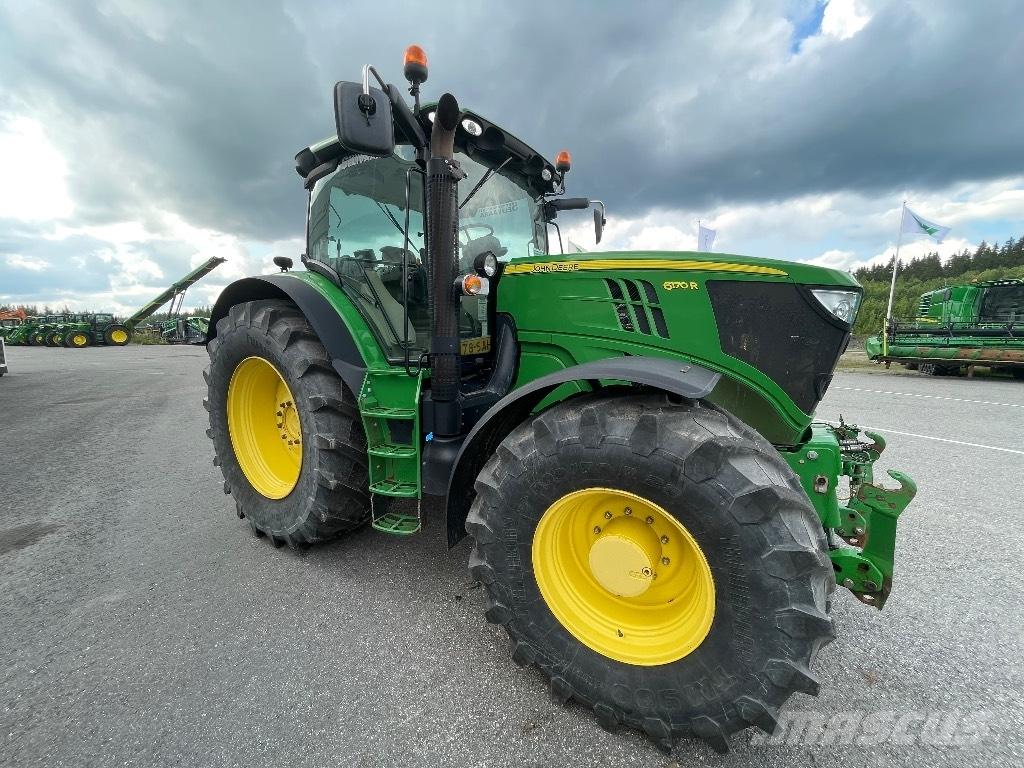 John Deere 6170 R Tractoren
