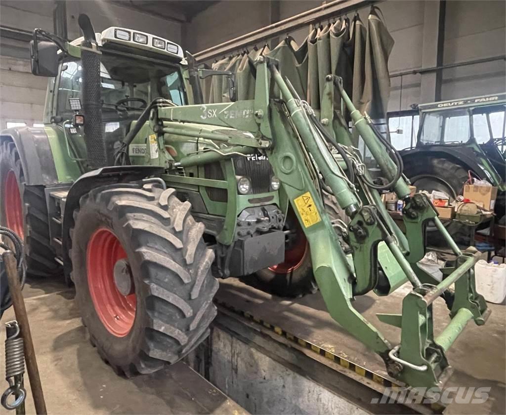 Fendt 820 Vario Tractoren