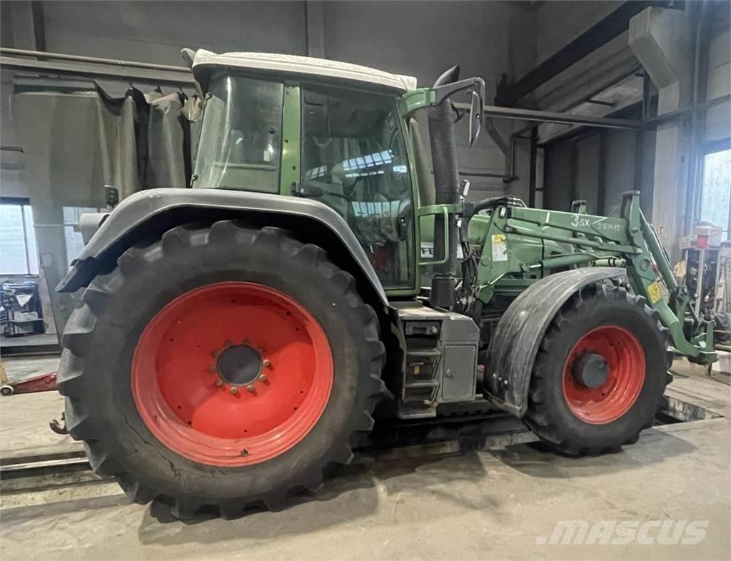 Fendt 820 Vario Tractoren