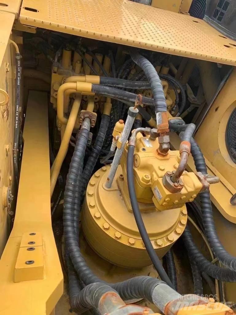 CAT 336 D Graafmachines Long Reach