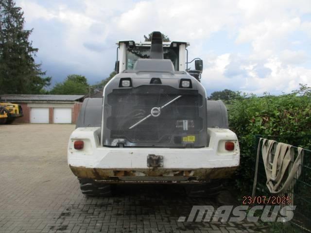 Volvo L 120 H Wielladers