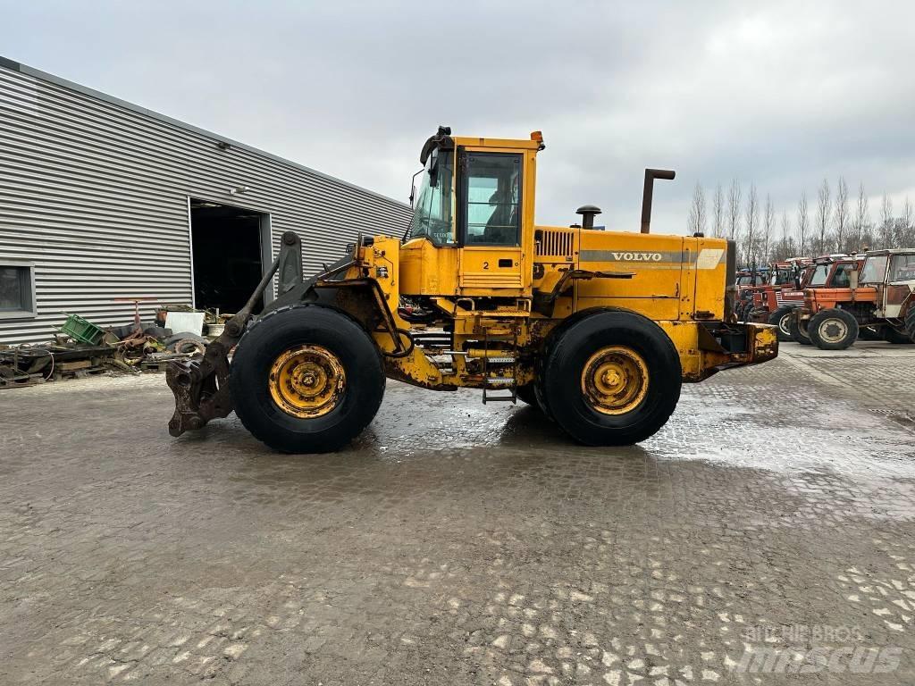 Volvo L120C Wielladers