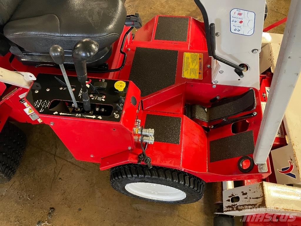 Ventrac 3100 Rijmaaiers
