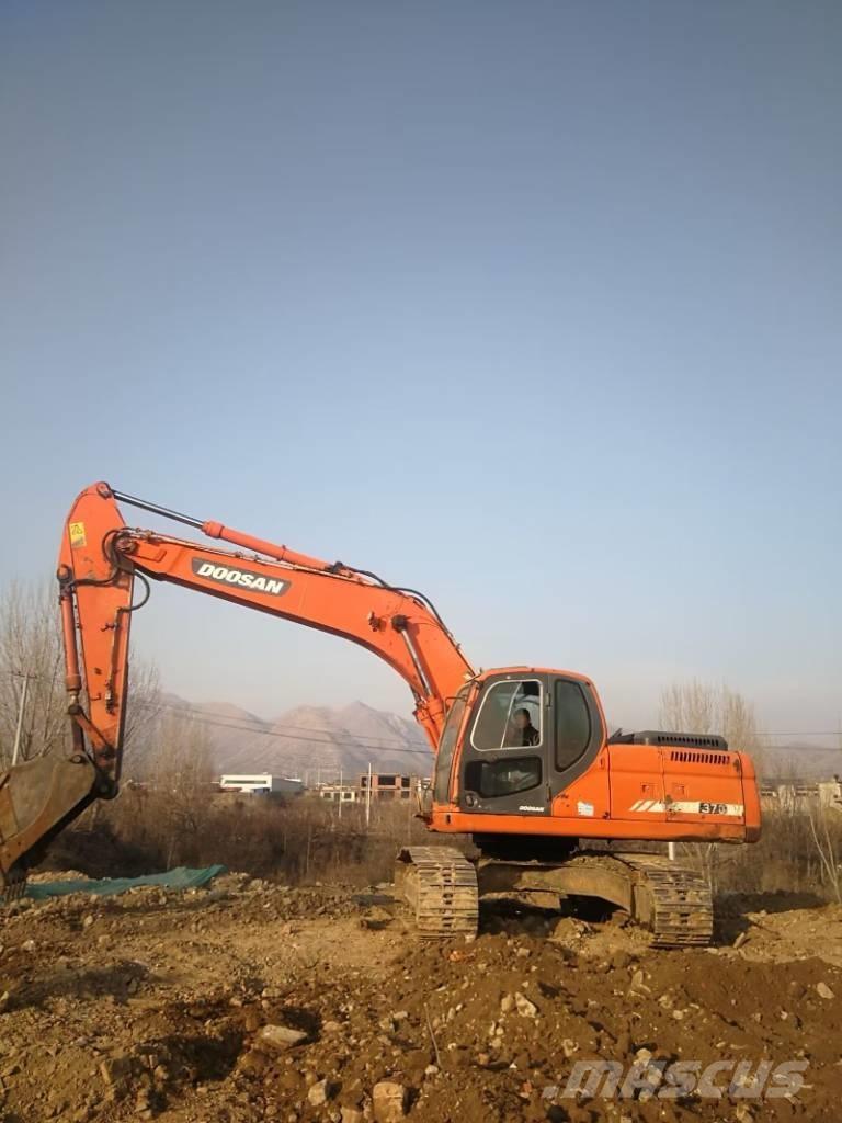 Doosan DX 225 Rupsgraafmachines