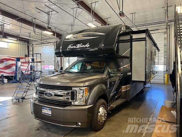 Thor Four Winds Caravans en campers
