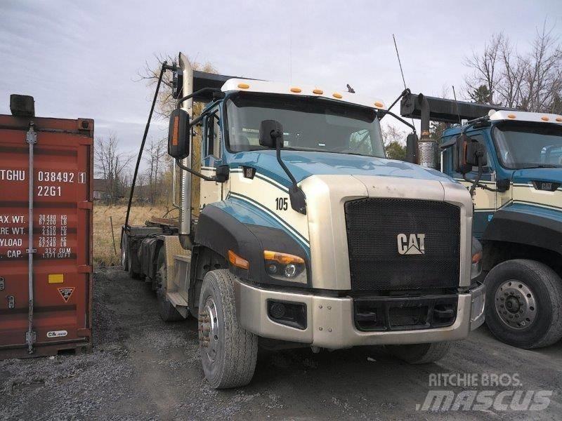 CAT CT 660 Containertrucks met kabelsysteem