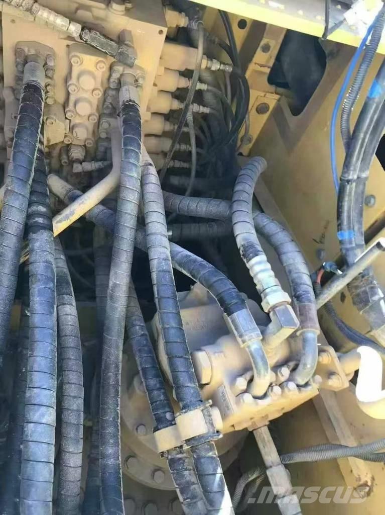 Komatsu PC 210 Rupsgraafmachines