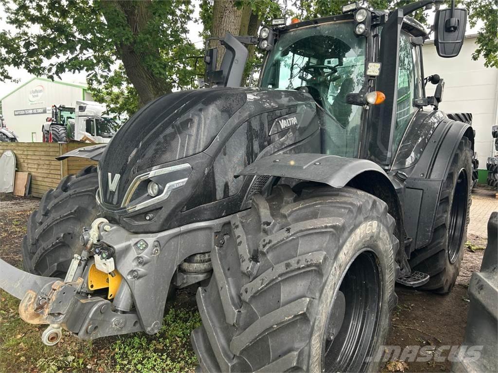 Valtra T 235 D Tractoren