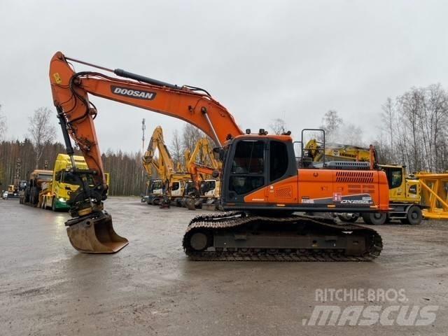 Doosan DX 255 LC-5 Rupsgraafmachines