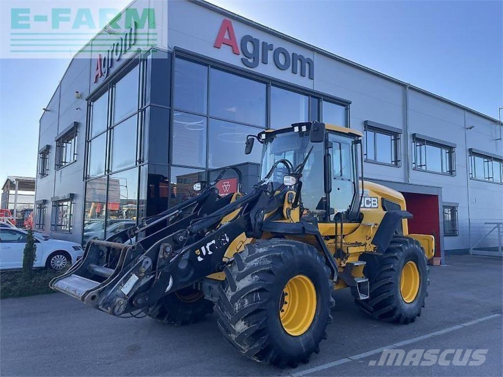 JCB 427 ht agri Minigraafmachines < 7t