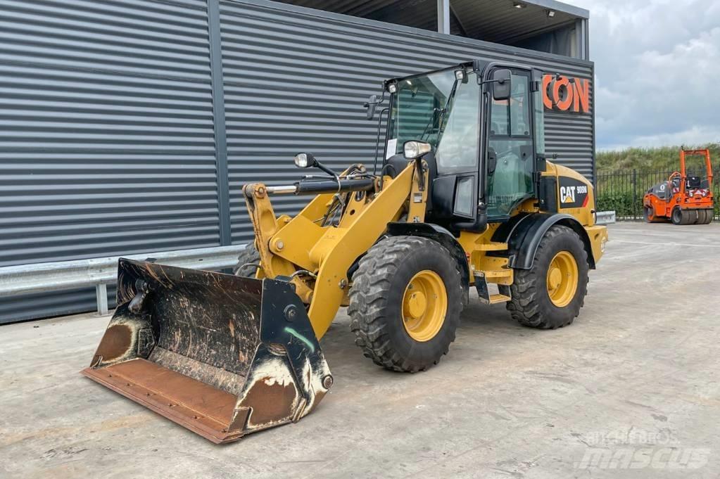 CAT 908M Wielladers