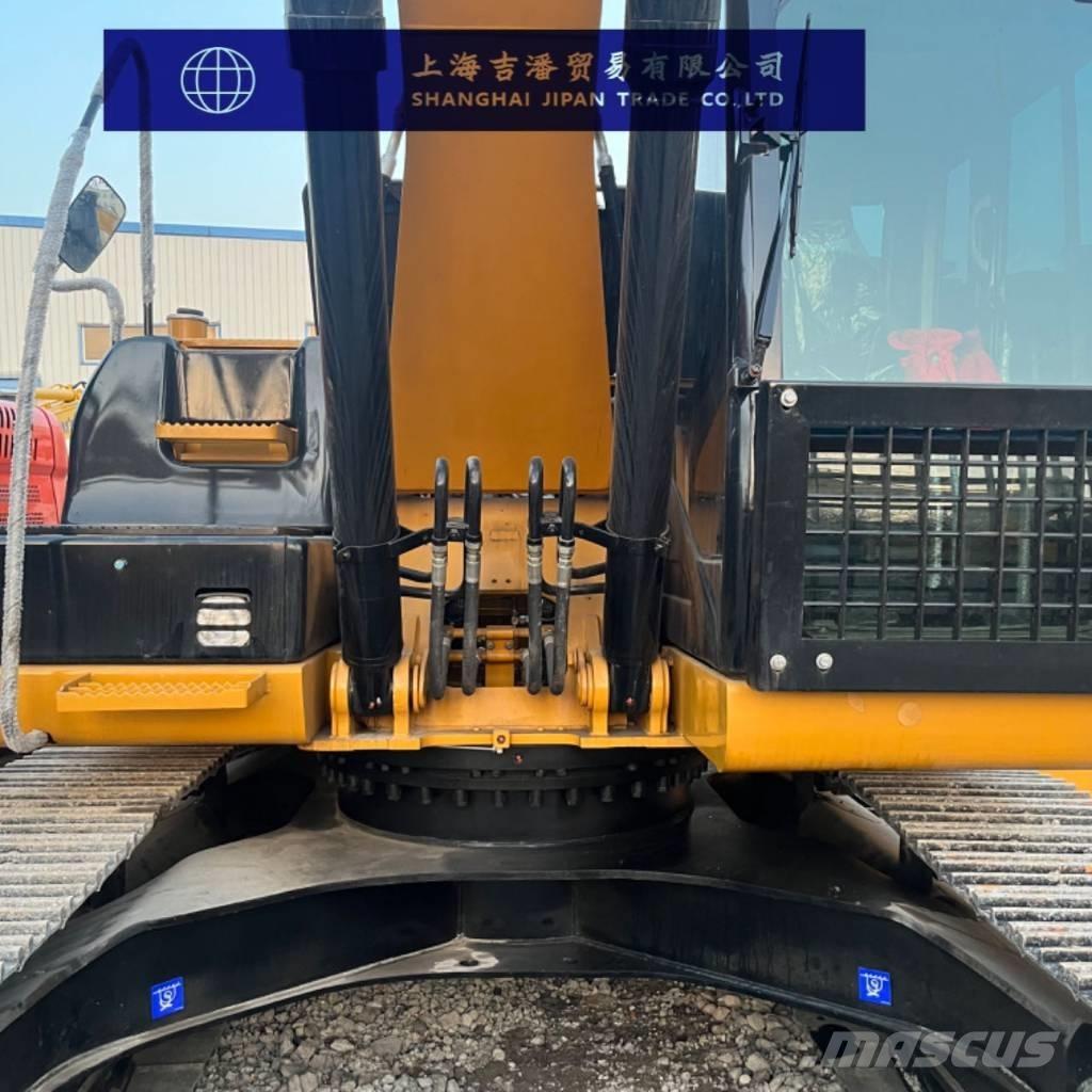 CAT 323 D Rupsgraafmachines