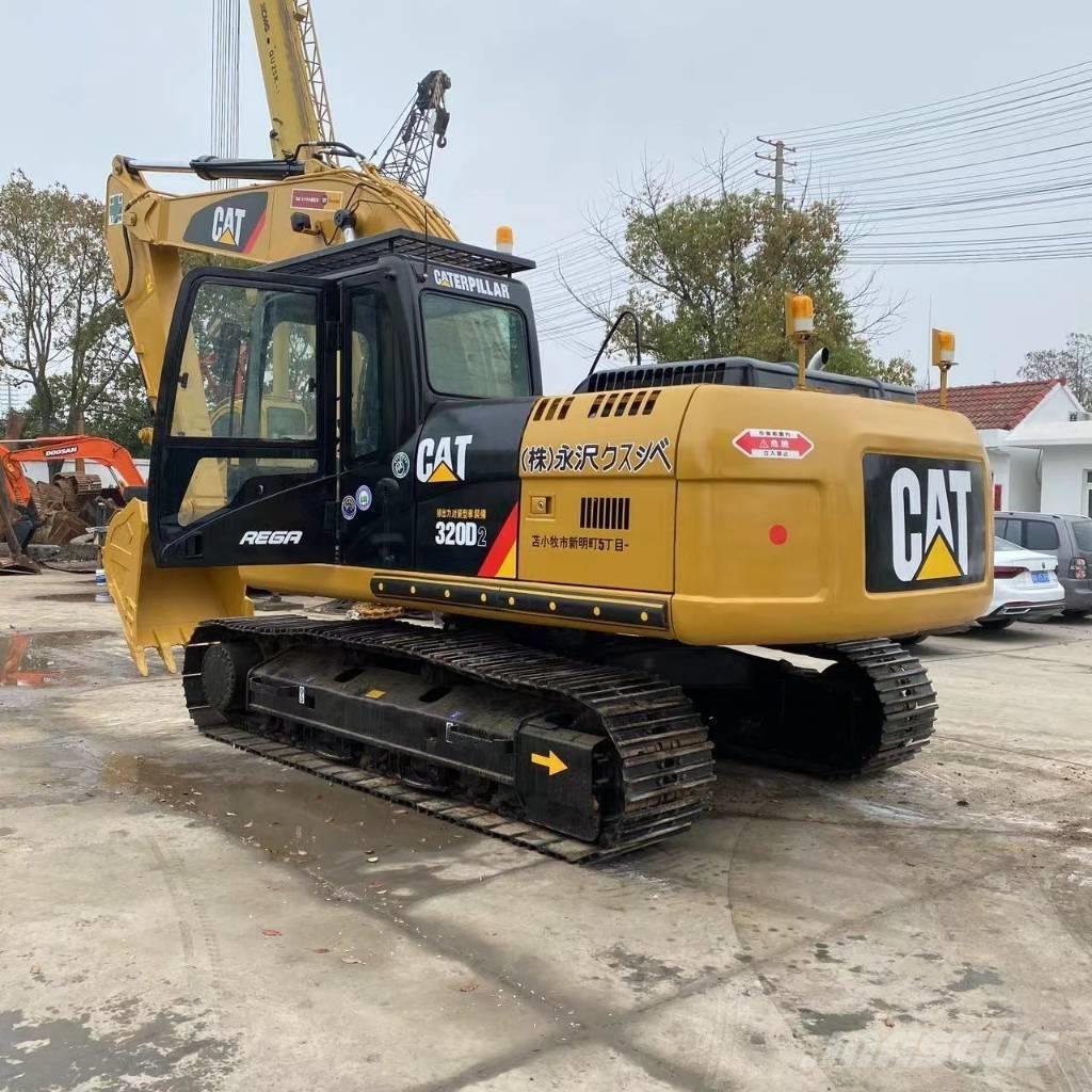 CAT 320 D Rupsgraafmachines