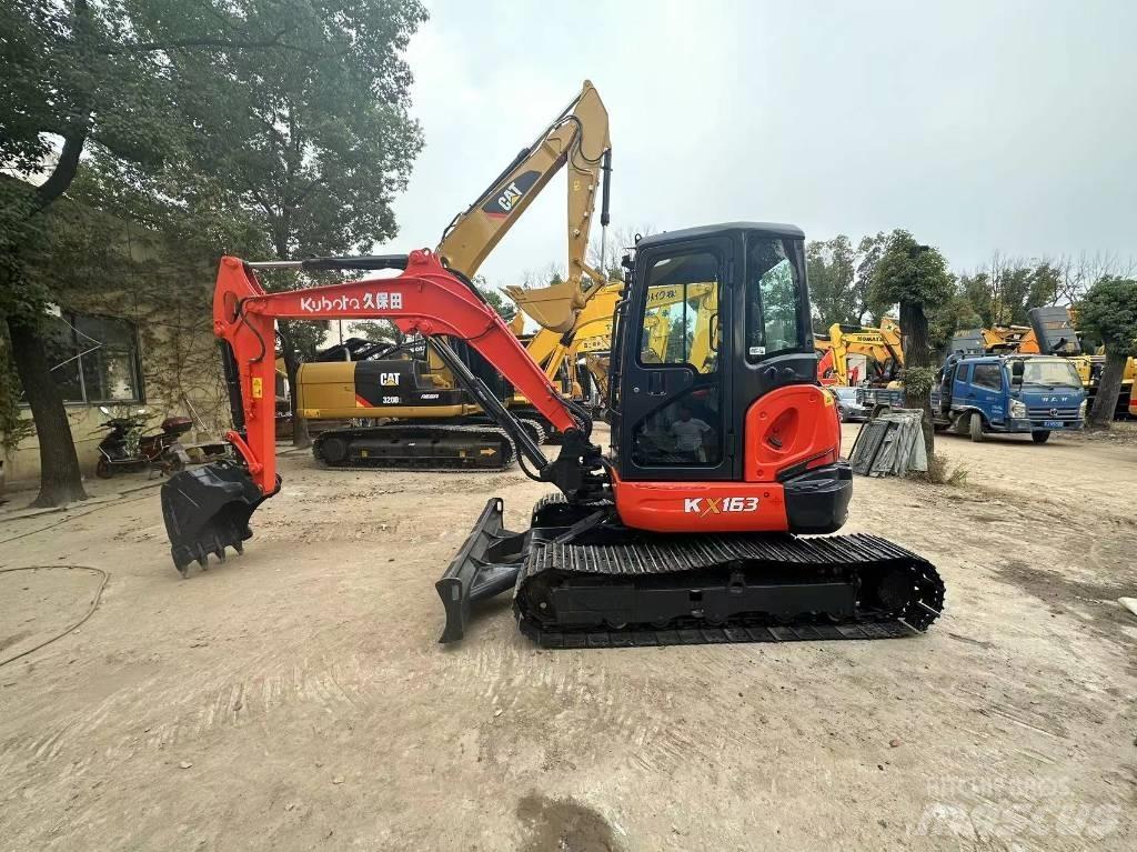 Kubota 163 Rupsgraafmachines