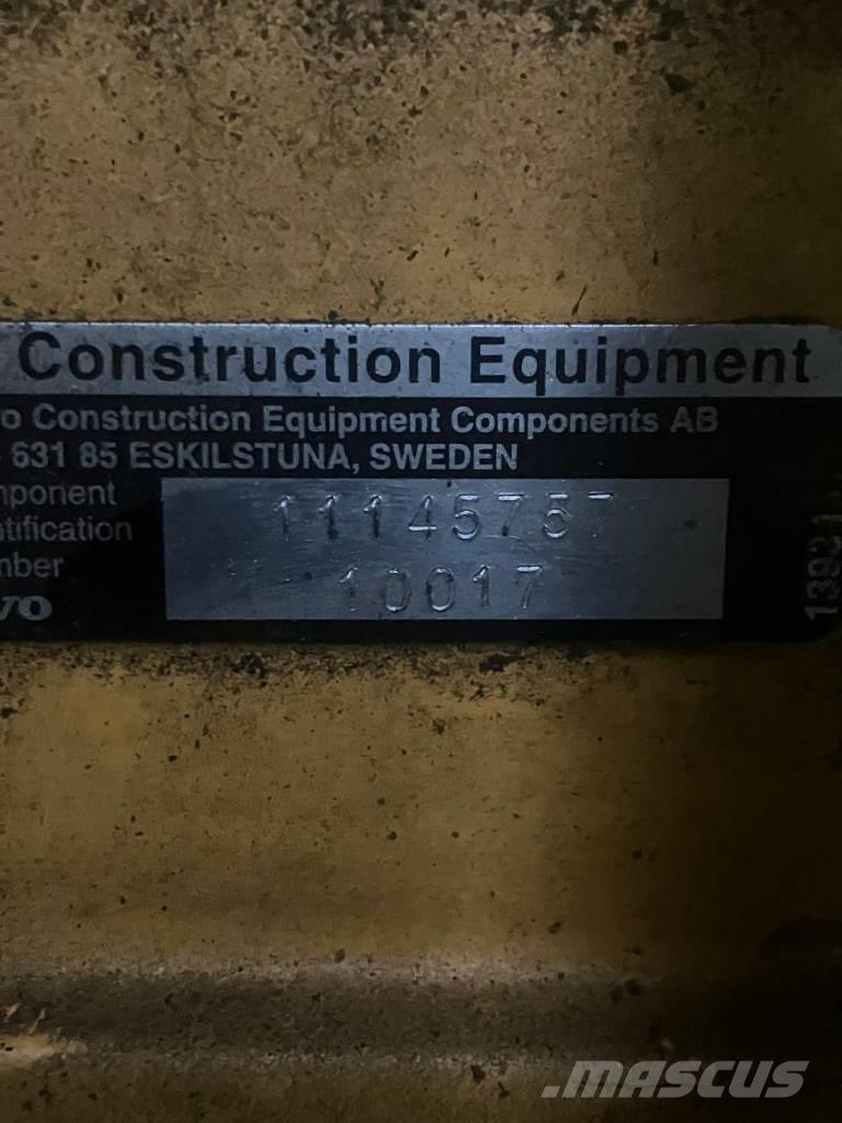 Volvo L 350 F Wielladers