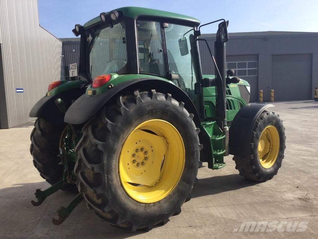 John Deere 6125M Tractoren