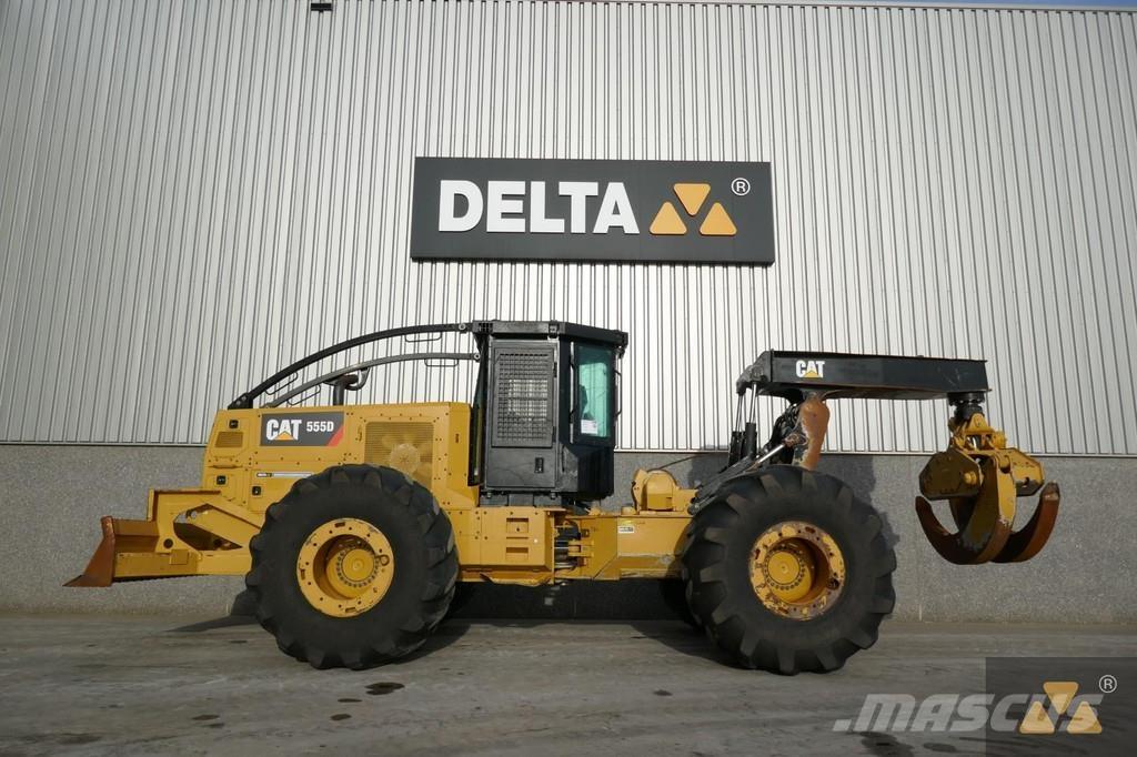 CAT 555D Skidders