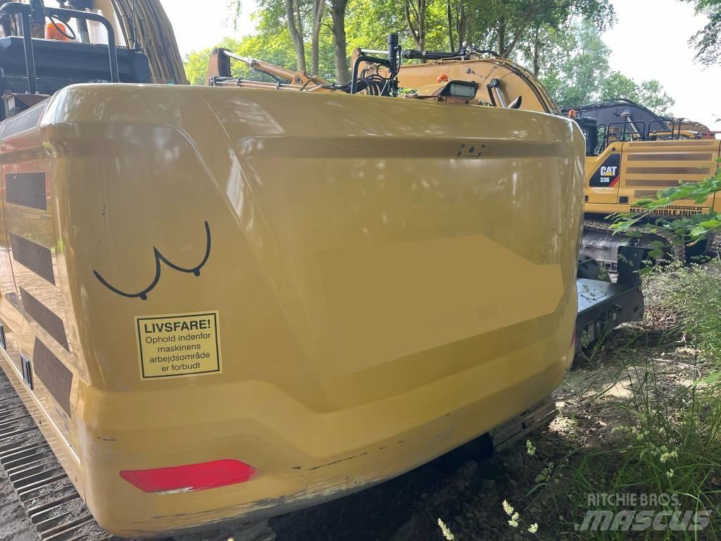 CAT 323 Rupsgraafmachines