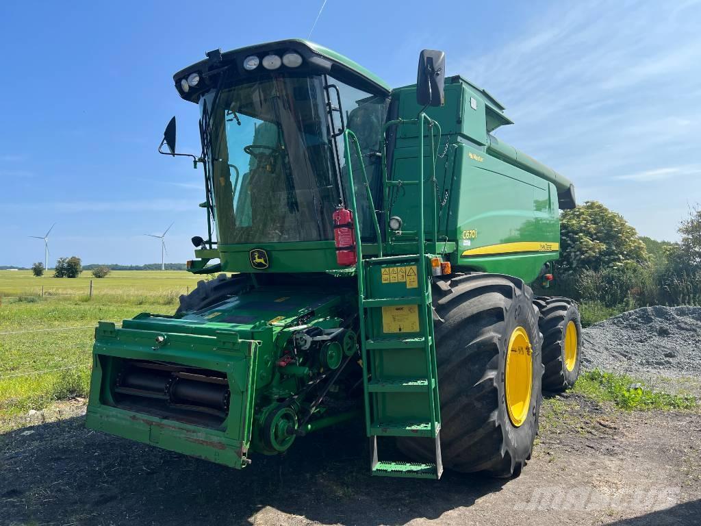 John Deere C 670 I Maaidorsmachines