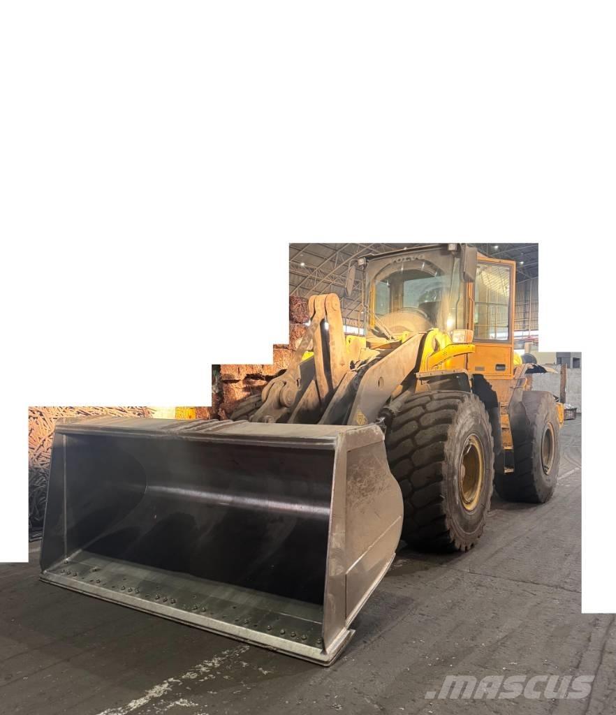 Volvo L 120 E Wielladers
