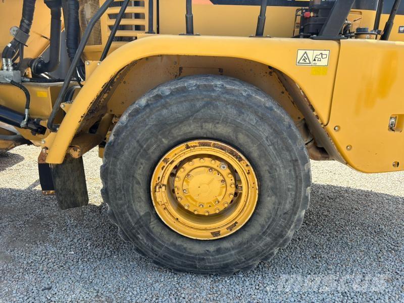 CAT 730 Knik dumptrucks