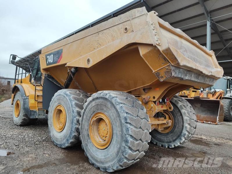 CAT 740 Knik dumptrucks