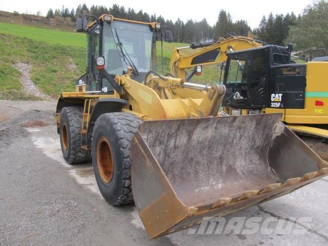 CAT 928G Wielladers