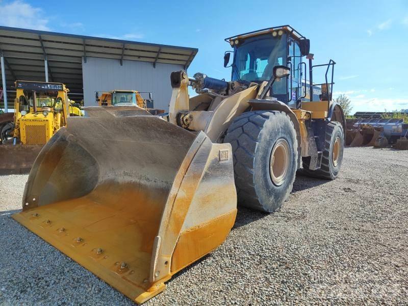 CAT 966M Wielladers
