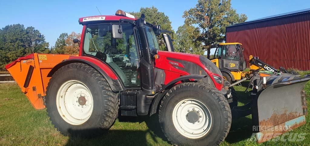 Valtra N114HT5 Tractoren