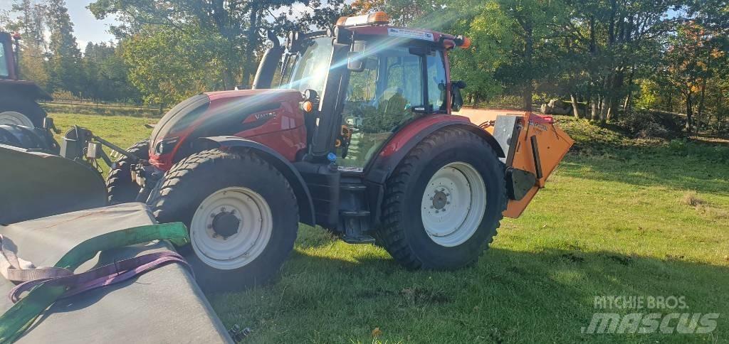 Valtra N114HT5 Tractoren
