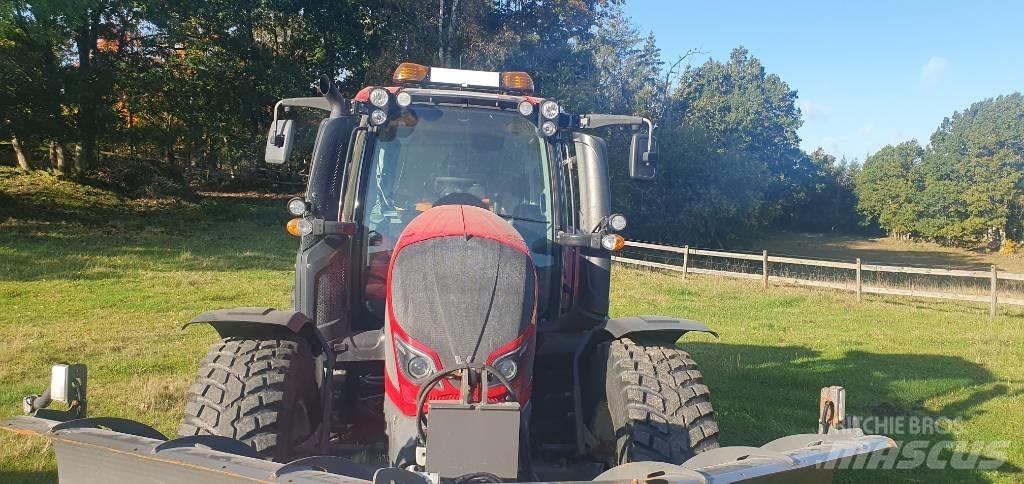 Valtra N114HT5 Tractoren