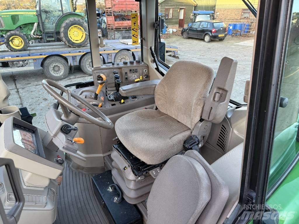 John Deere 6135M Tractoren