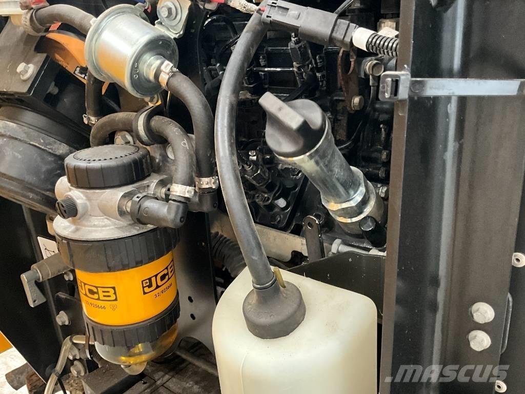 JCB 16 C-1 Minigraafmachines < 7t
