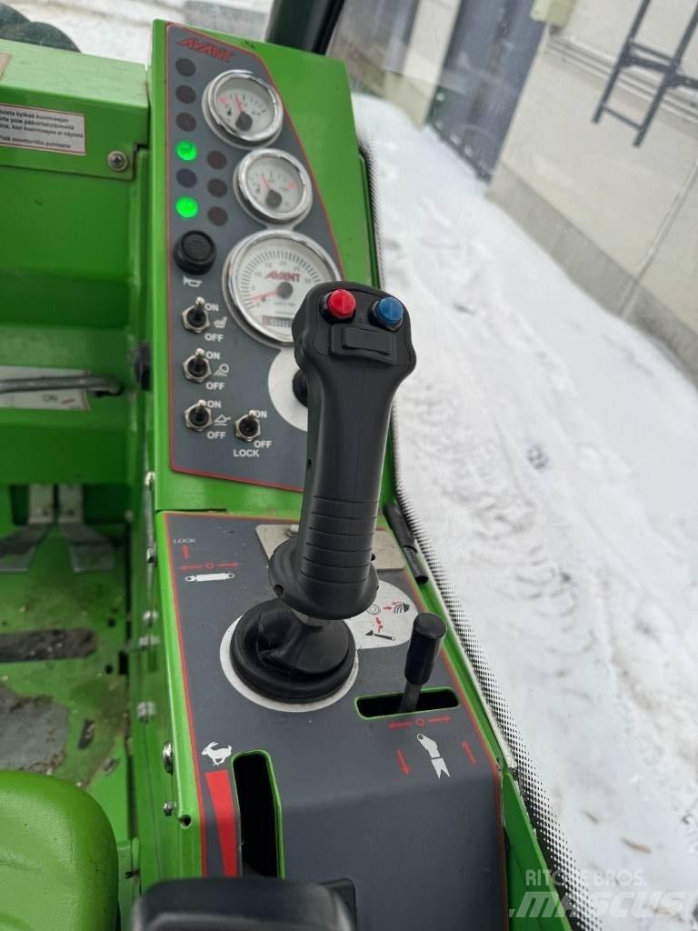 Avant R 28 Miniladers