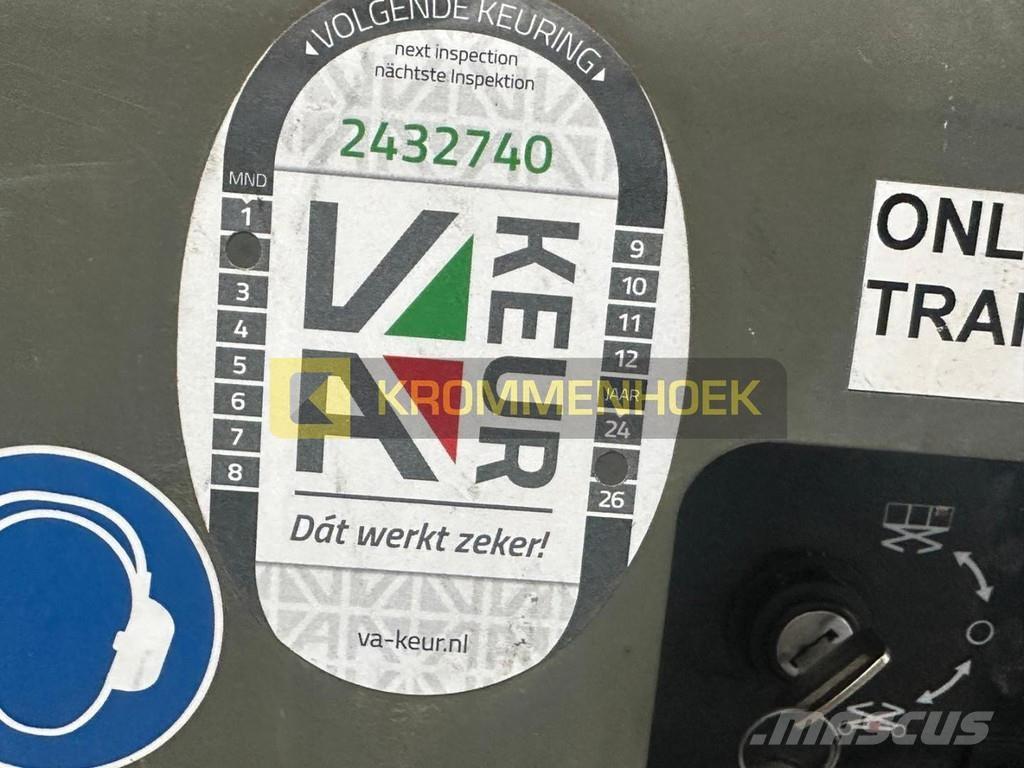 JLG M 3369 Schaarhoogwerkers